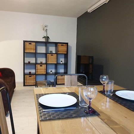 Em Life Strasbourg Apartment Bagian luar foto