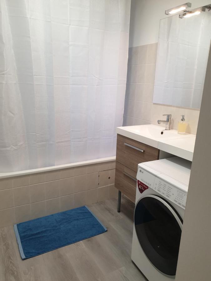 Em Life Strasbourg Apartment Bagian luar foto