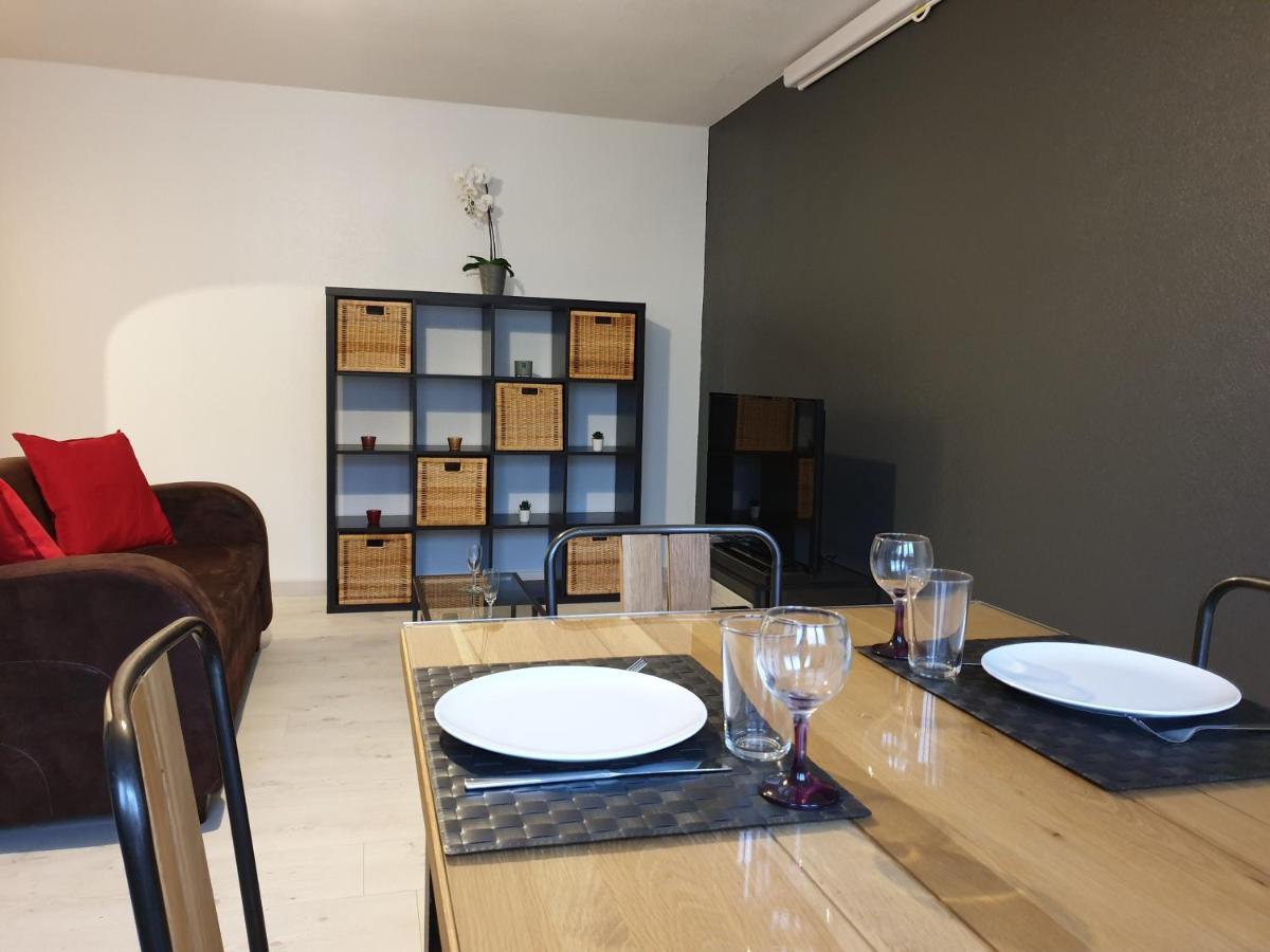 Em Life Strasbourg Apartment Bagian luar foto